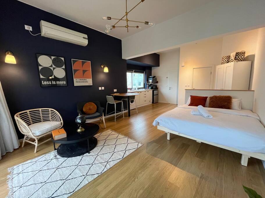 Loft Boutique With Balcony * Tel Aviv